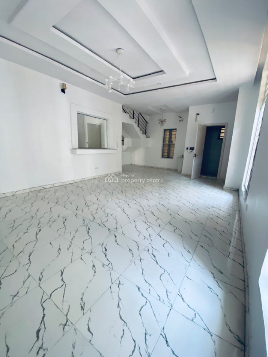 Standard 5 Bedrooms Detached Duplex with a Boys Quarter and Kitchen, Eleganza 2nd Toll Gate By Chevron, Lekki Phase 2, Lekki, Lagos, Detached Duplex for Rent