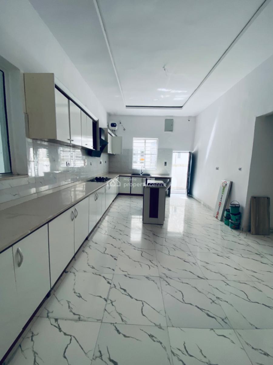 Standard 5 Bedrooms Detached Duplex with a Boys Quarter and Kitchen, Eleganza 2nd Toll Gate By Chevron, Lekki Phase 2, Lekki, Lagos, Detached Duplex for Rent