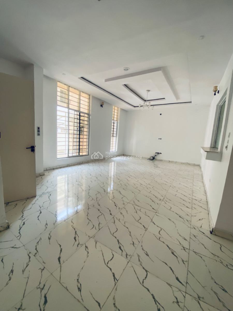 Standard 5 Bedrooms Detached Duplex with a Boys Quarter and Kitchen, Eleganza 2nd Toll Gate By Chevron, Lekki Phase 2, Lekki, Lagos, Detached Duplex for Rent