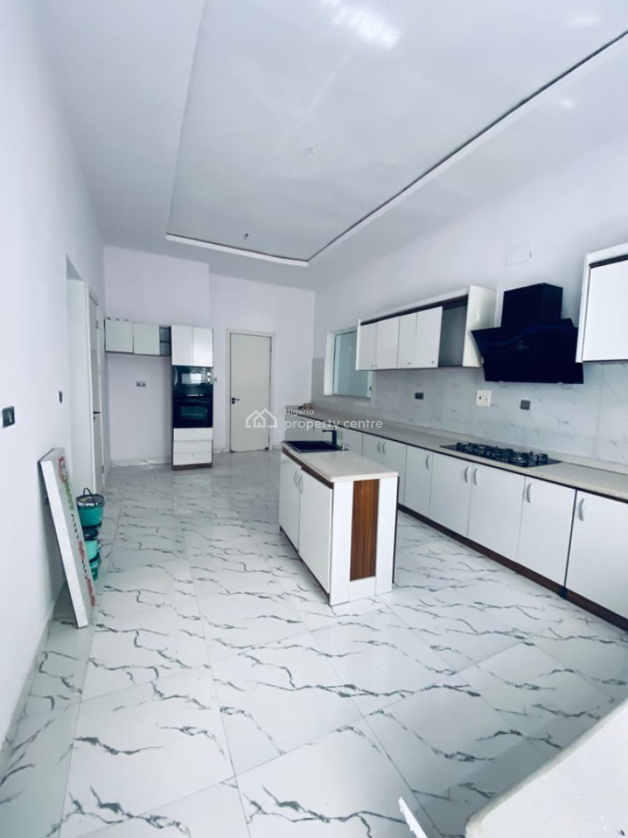 Standard 5 Bedrooms Detached Duplex with a Boys Quarter and Kitchen, Eleganza 2nd Toll Gate By Chevron, Lekki Phase 2, Lekki, Lagos, Detached Duplex for Rent