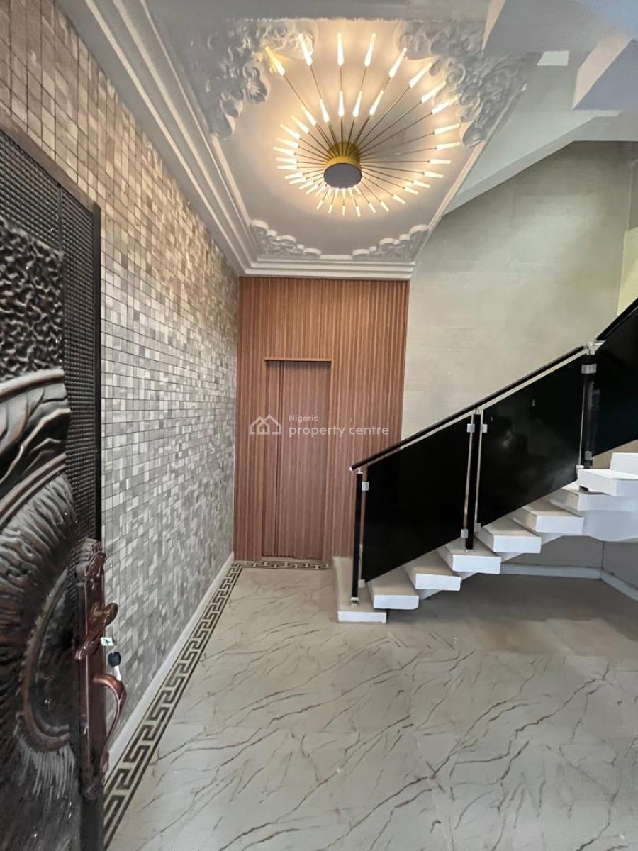 5-bedroom Fully Detached with Bq, Maryland, Lagos, House for Sale