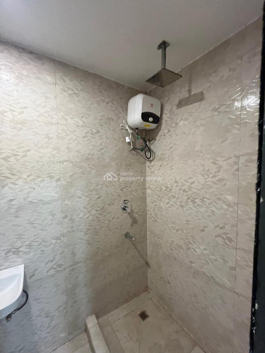 5-bedroom Fully Detached with Bq, Maryland, Lagos, House for Sale