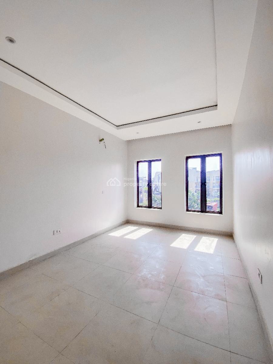 6-bedroom Detached Duplex, Jahi, Abuja, Detached Duplex for Sale