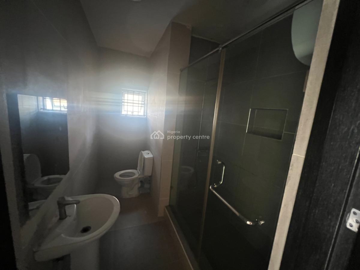 Standard 3 Bedroom Maisonett, Osapa, Lekki, Lagos, Flat / Apartment for Rent
