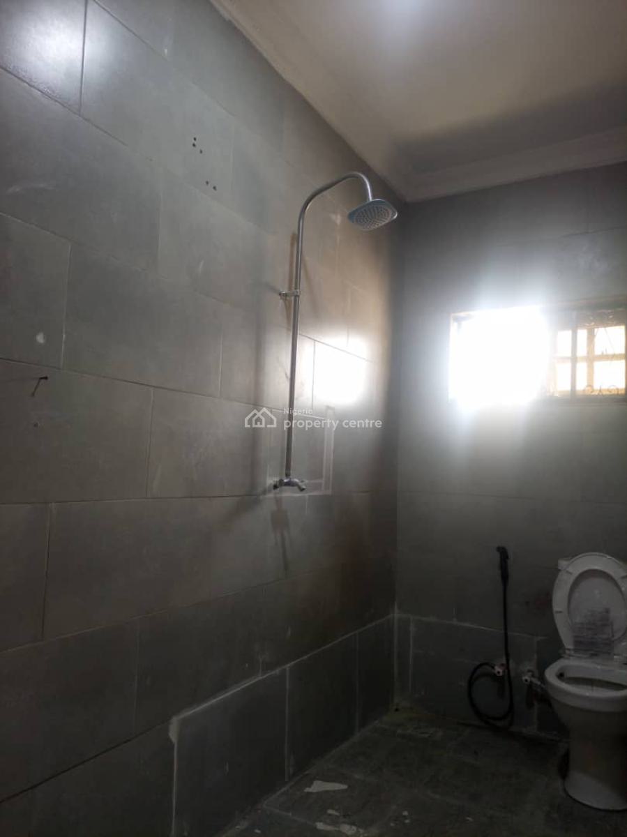 3 Bedroom Flat Is Available, Off Lekki Phase 1 Gate, Lekki Phase 1, Lekki, Lagos, Flat / Apartment for Rent