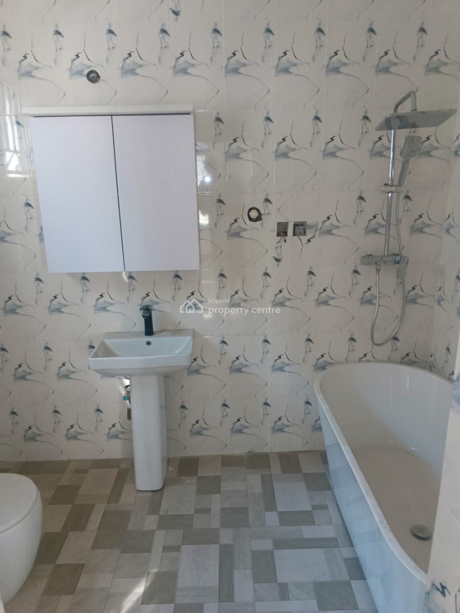 5 Bedrooms + Bq Detached Duplex(back Unit), Chevy View Estate, Chevron Drive, Chevron, Lekki, Lagos, Detached Duplex for Sale