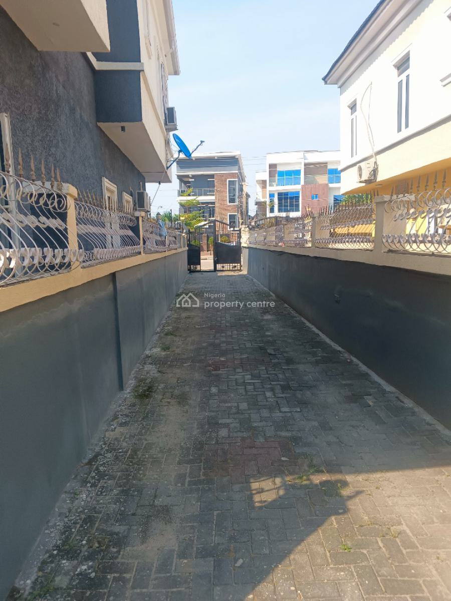 5 Bedrooms + Bq Detached Duplex(back Unit), Chevy View Estate, Chevron Drive, Chevron, Lekki, Lagos, Detached Duplex for Sale