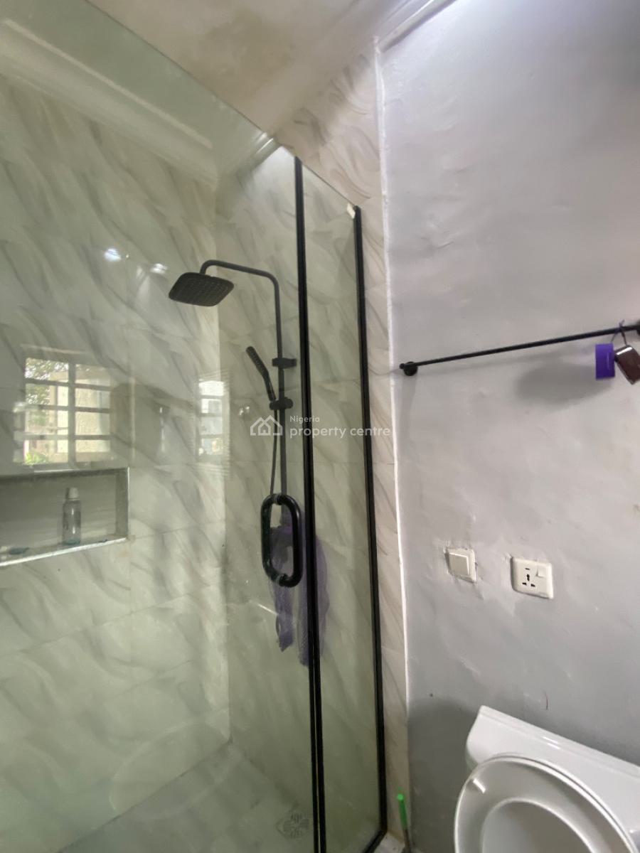 Spacious Two Bedroom Apartment Upstairs, Peaceland Axis, Ogombo, Ajah, Lagos, Flat / Apartment for Rent