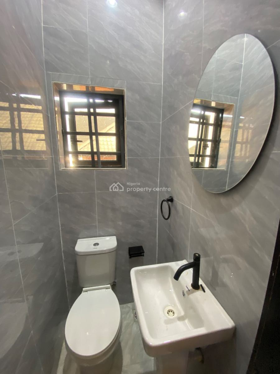 Spacious Two Bedroom Apartment Upstairs, Peaceland Axis, Ogombo, Ajah, Lagos, Flat / Apartment for Rent