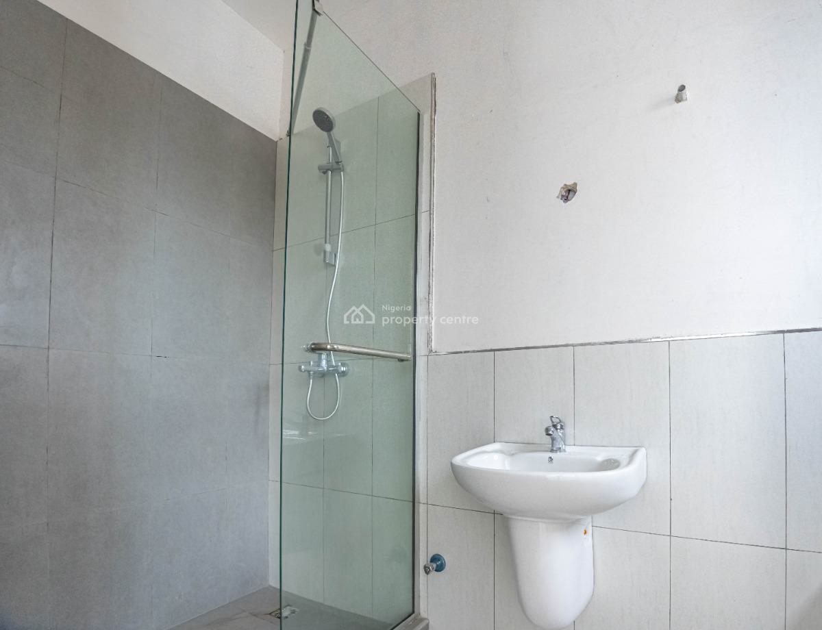 Luxury 3 Bedroom Condo with Bq, Lekki Phase 1, Lekki, Lagos, Block of Flats for Sale