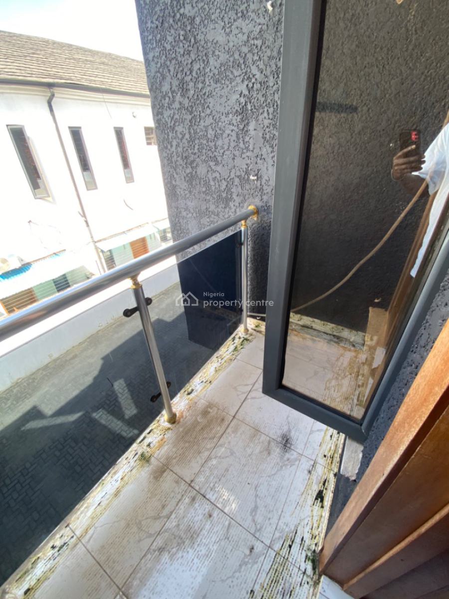 2 Bedrooms Terrace Duplex, Ikota, Lekki, Lagos, Terraced Duplex for Rent