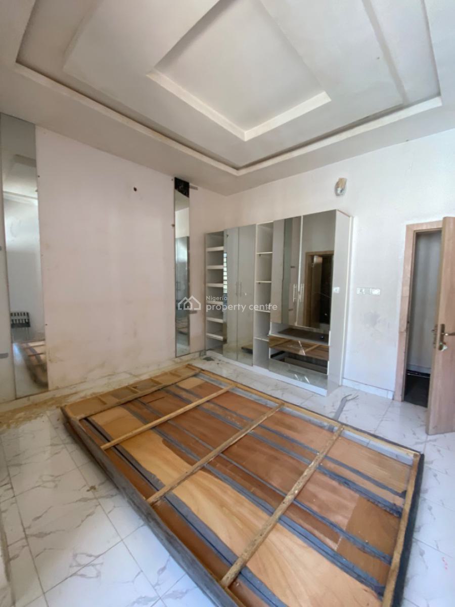 2 Bedrooms Terrace Duplex, Ikota, Lekki, Lagos, Terraced Duplex for Rent