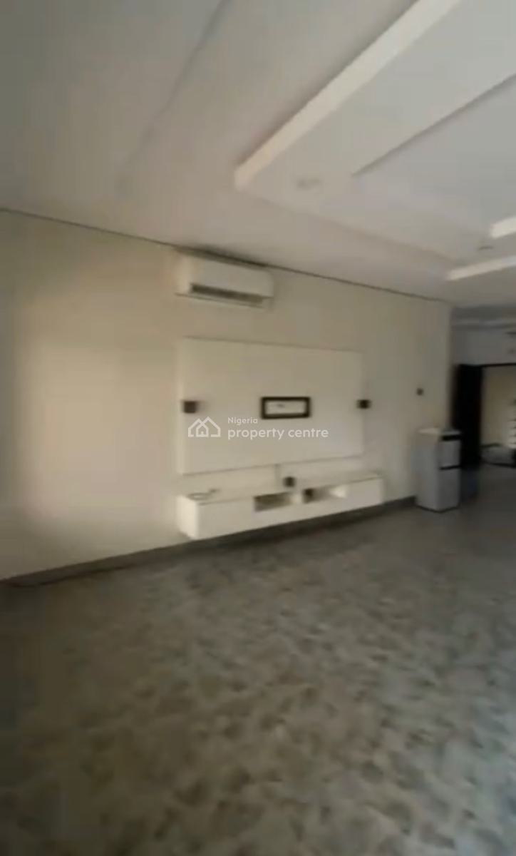 Luxury Spacious 3 Bedroom Flat, By Life Camp, Karmo, Abuja, Block of Flats for Sale