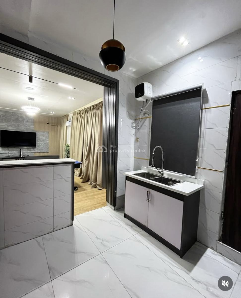 Luxury 2 Bedroom Furnished Apartment with Swimming Pool, Lekki, Lagos, Flat / Apartment for Rent