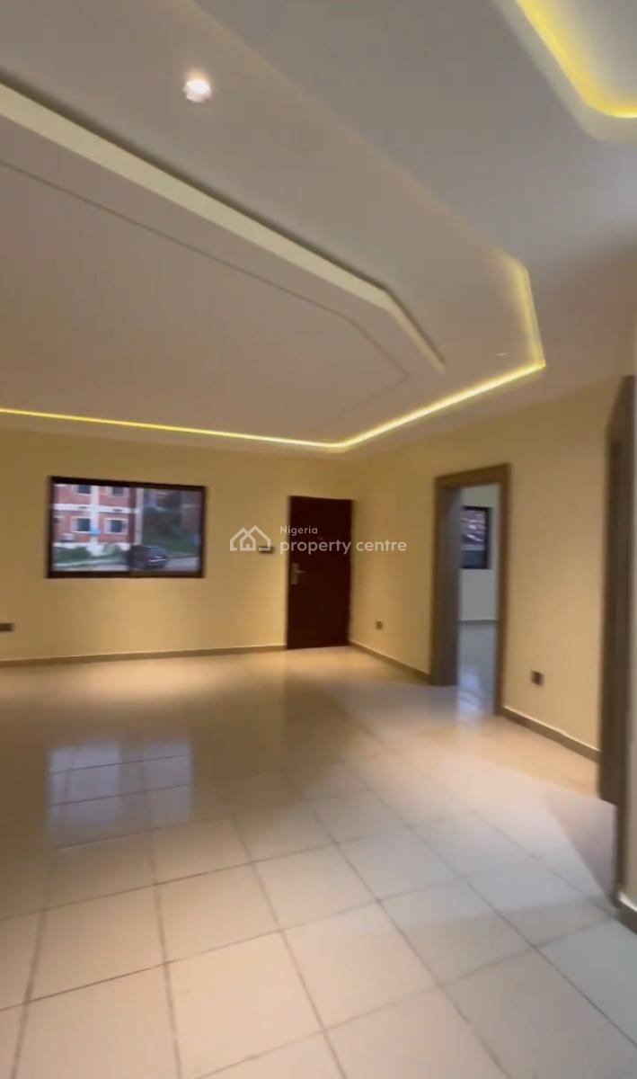 Massive Beautiful 2 Bedroom En-suite Flat, Katampe (main), Katampe, Abuja, Block of Flats for Sale