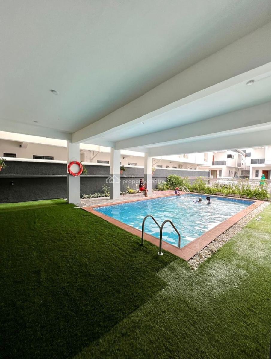 4 Bedroom Terraced Duplex in a Serviced Estate, Beach Resort Estate, Osapa, Lekki, Lagos, House for Sale