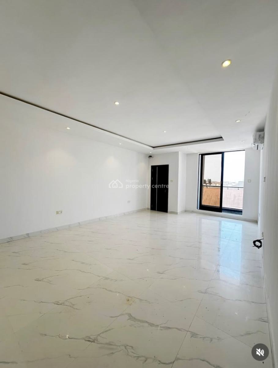 Luxurious 3 Bedroom Apartment with Swimming Pool and Elevator, Lekki Phase 1, Lekki, Lagos, Flat / Apartment for Rent