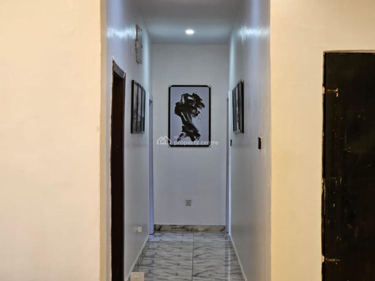 Sweetly Furnished 1 Bedroom Apartment, Airport Road, Ikeja Gra, Ikeja, Lagos, Flat / Apartment Short Let