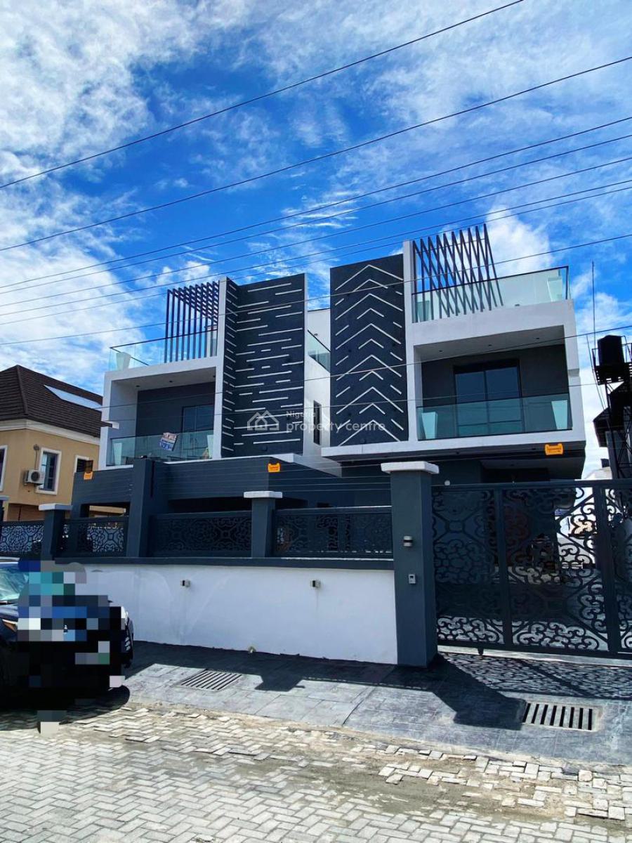 5 Bedroom Fully-detached Duplex with Bq, Ikota, Lekki, Lagos, Detached Duplex for Sale