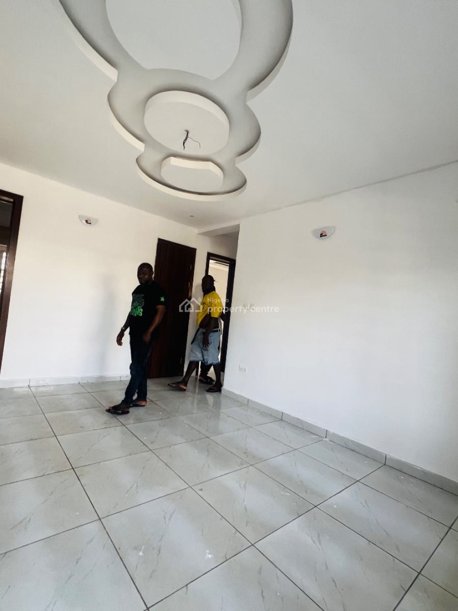 Sharp 2 Bedroom Apartment, Aptech, Just After Blenco Supermarket, Sangotedo, Ajah, Lagos, Flat / Apartment for Rent