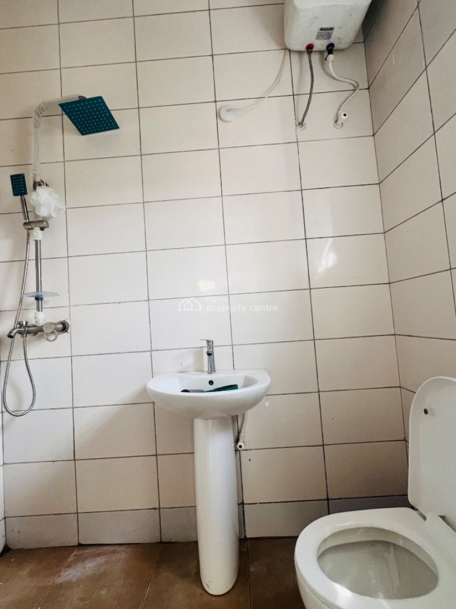 Sharp 2 Bedroom Apartment, Aptech, Just After Blenco Supermarket, Sangotedo, Ajah, Lagos, Flat / Apartment for Rent