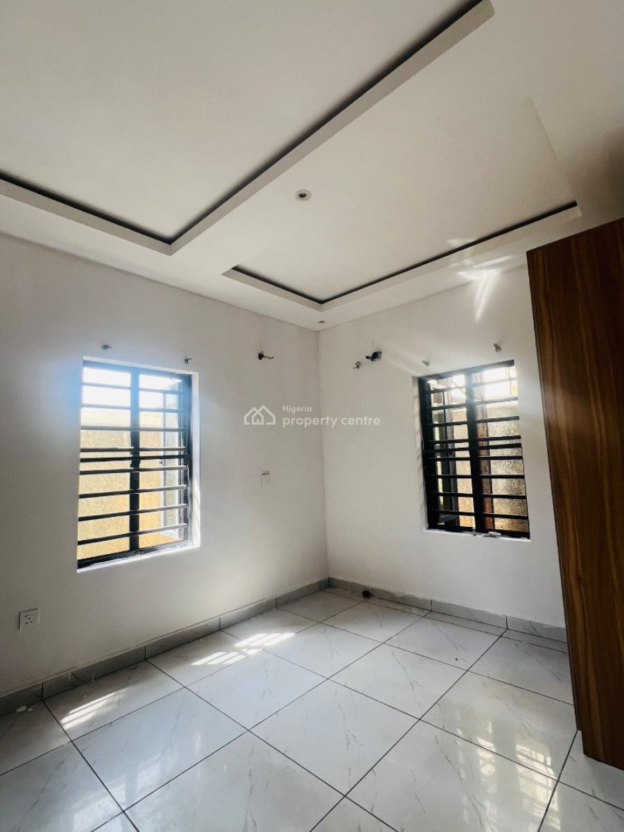 Sharp 2 Bedroom Apartment, Aptech, Just After Blenco Supermarket, Sangotedo, Ajah, Lagos, Flat / Apartment for Rent