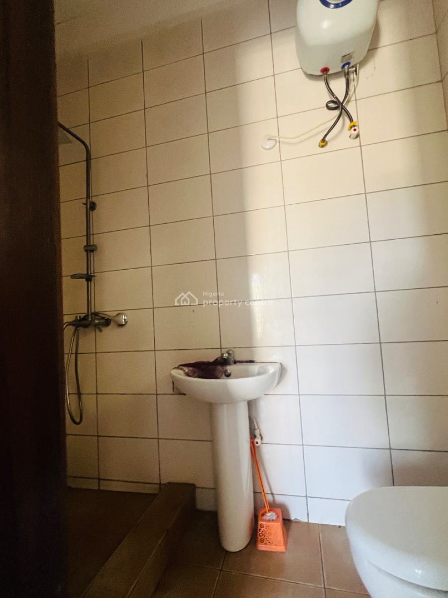 Sharp 2 Bedroom Apartment, Aptech, Just After Blenco Supermarket, Sangotedo, Ajah, Lagos, Flat / Apartment for Rent