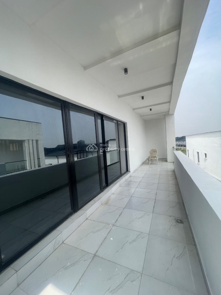 Distress Luxury Built 4 Bedrooms Detached House with Bq, Off Orchid Road, Lekki Phase 1, Lekki, Lagos, Detached Duplex for Sale