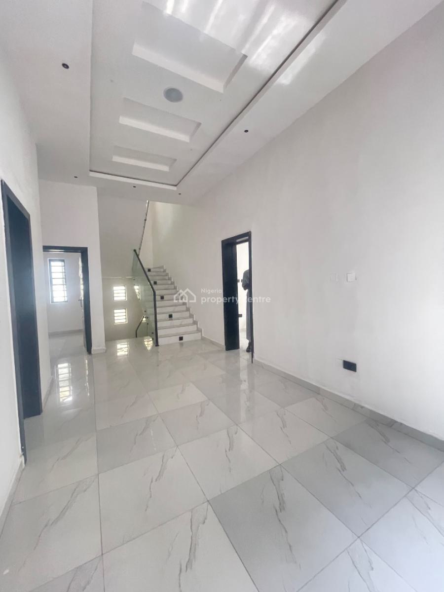 Distress Luxury Built 4 Bedrooms Detached House with Bq, Off Orchid Road, Lekki Phase 1, Lekki, Lagos, Detached Duplex for Sale