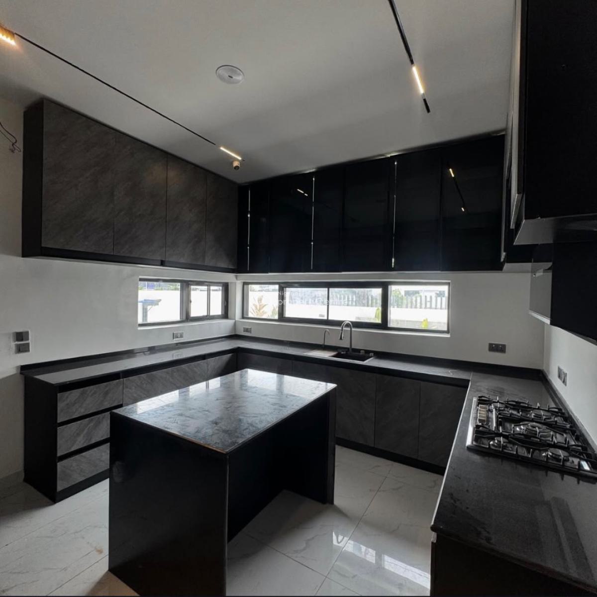 5 Bedroom Detached Duplex with Bq & Swimming Pool, Lekki Phase 1, Lekki, Lagos, Detached Duplex for Sale