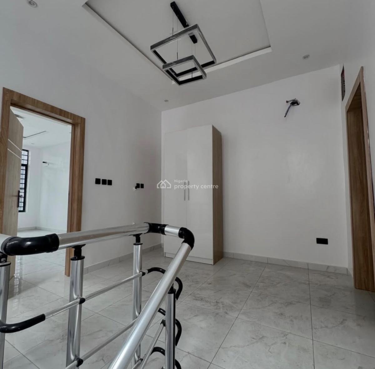 4 Bedroom Terrace Duplexes, Chevron Drive, Lekki, Lagos, Terraced Duplex for Sale