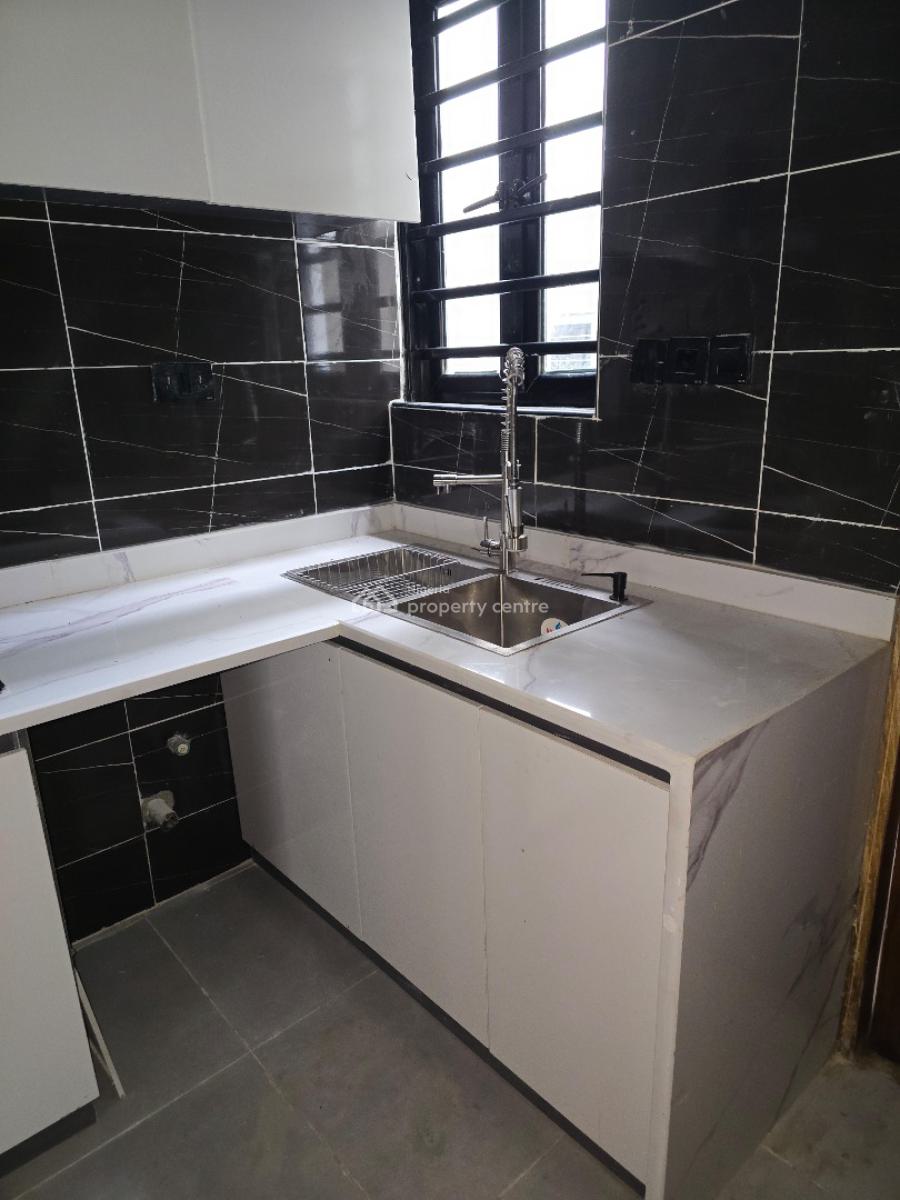 4 Bedroom Luxurious Built Terrace, Ikota, Lekki, Lagos, Terraced Duplex for Sale