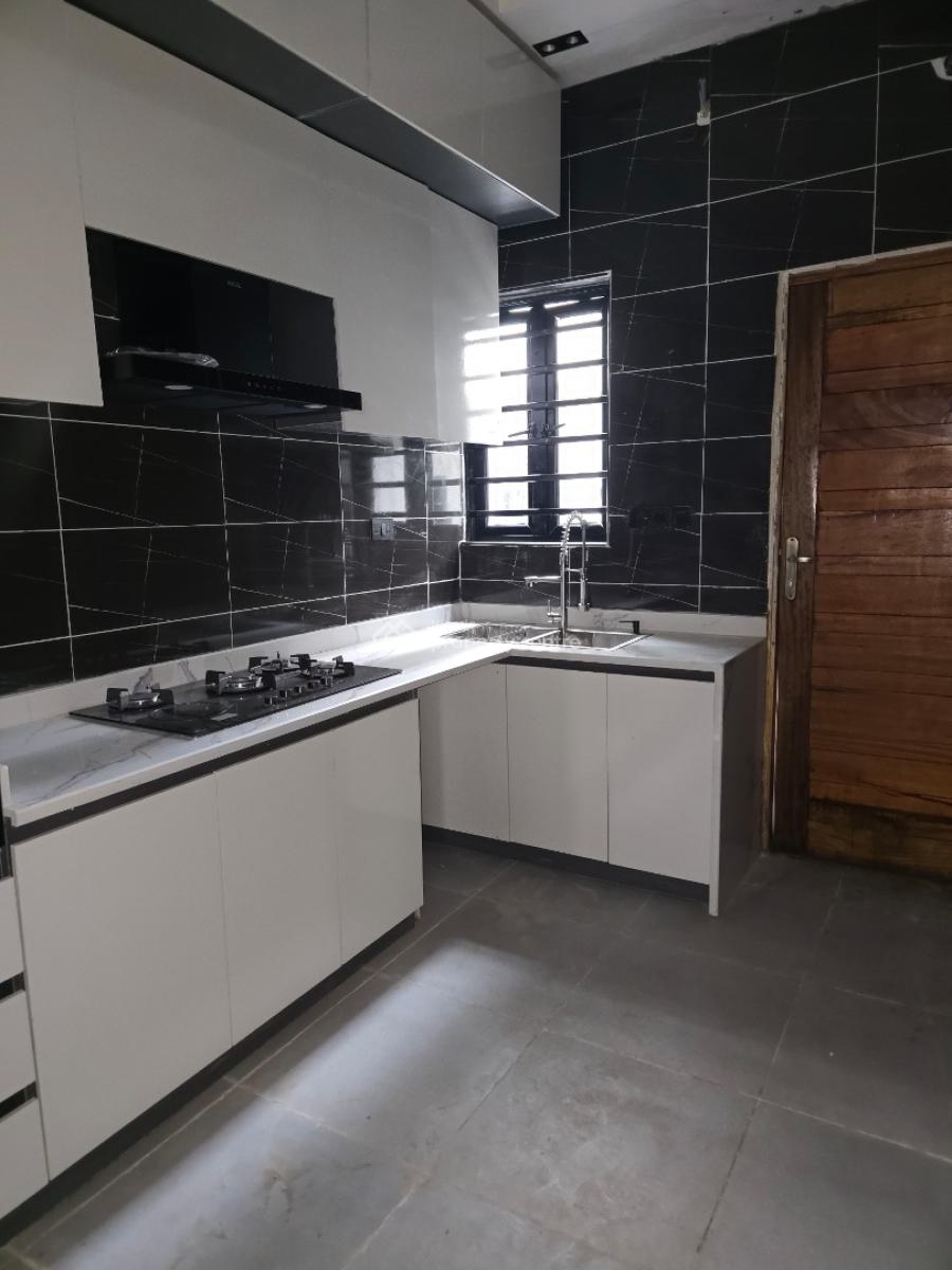 4 Bedroom Luxurious Built Terrace, Ikota, Lekki, Lagos, Terraced Duplex for Sale