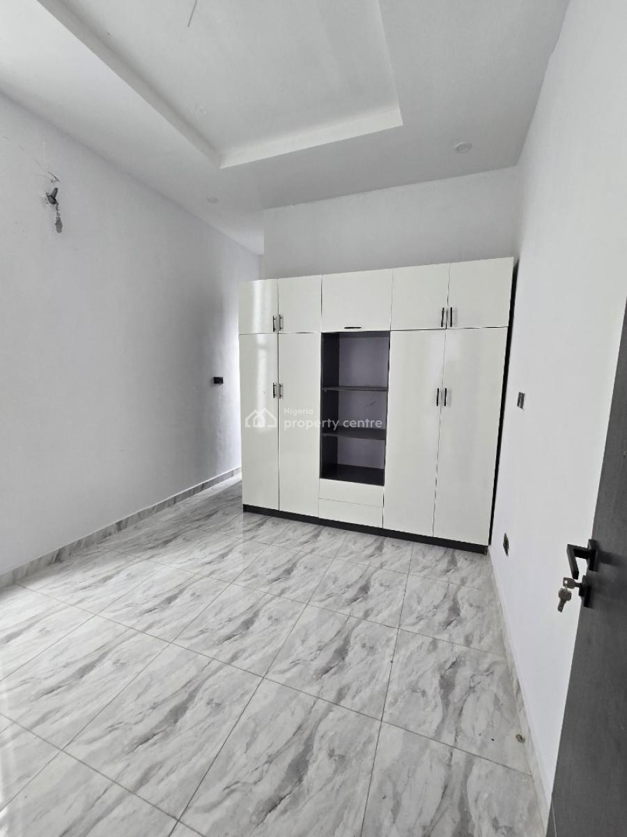 4 Bedroom Luxurious Built Terrace, Ikota, Lekki, Lagos, Terraced Duplex for Sale