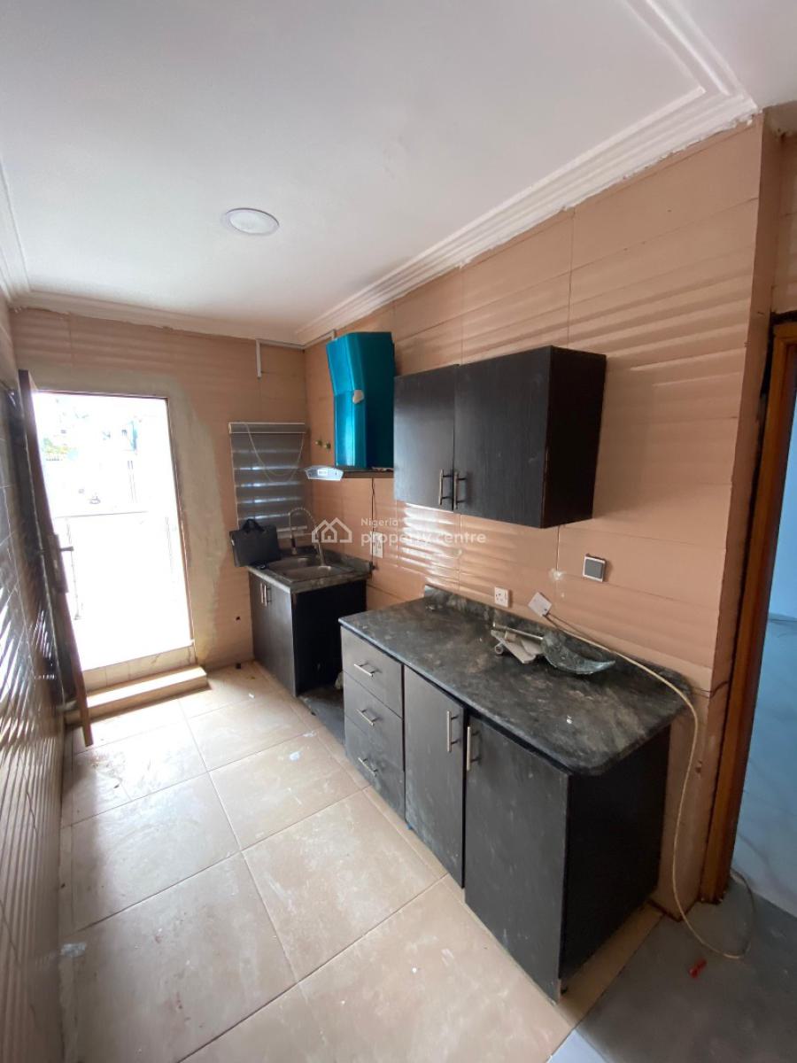 Well Renovated 2 Bedroom Apartment, Off Freedom Way, Ikate, Lekki, Lagos, Flat / Apartment for Rent