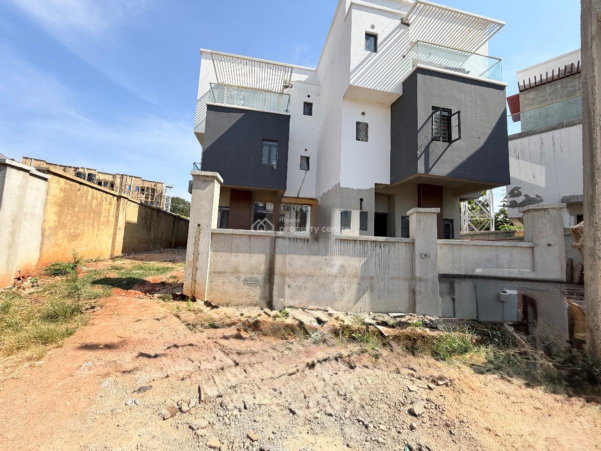 Luxurious 4 Bedroom House, Off Coza, Guzape District, Abuja, Semi-detached Duplex for Sale