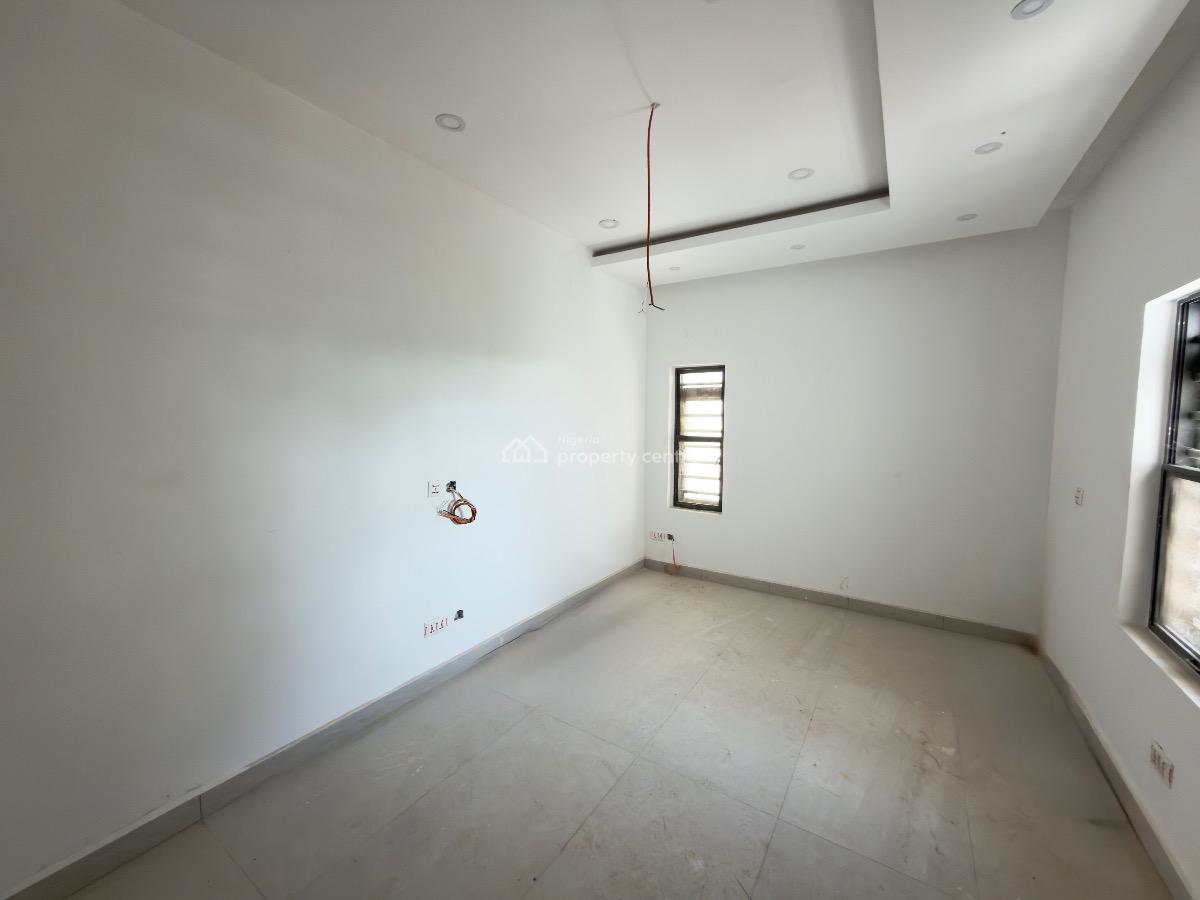 Luxurious 4 Bedroom House, Off Coza, Guzape District, Abuja, Semi-detached Duplex for Sale