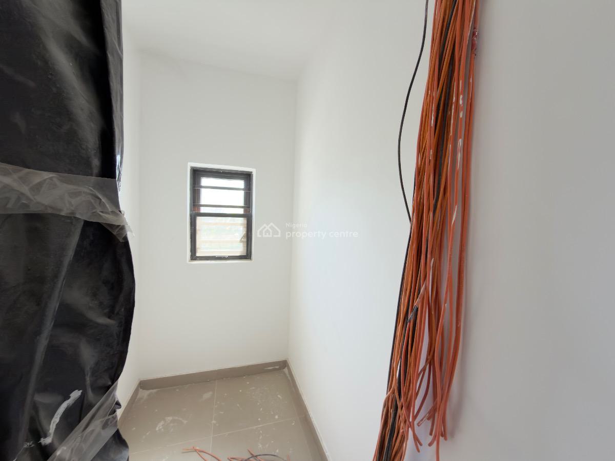 Luxurious 4 Bedroom House, Off Coza, Guzape District, Abuja, Semi-detached Duplex for Sale