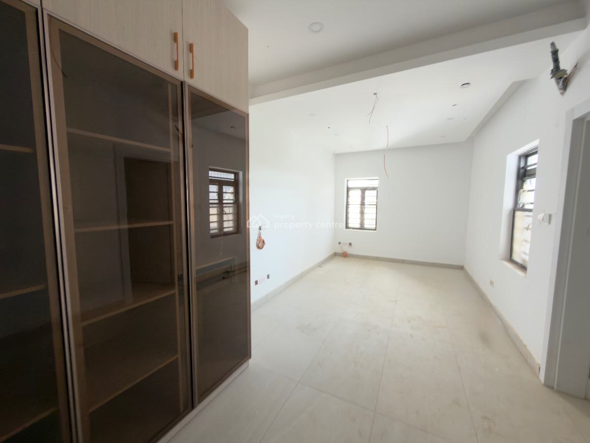 Luxurious 4 Bedroom House, Off Coza, Guzape District, Abuja, Semi-detached Duplex for Sale