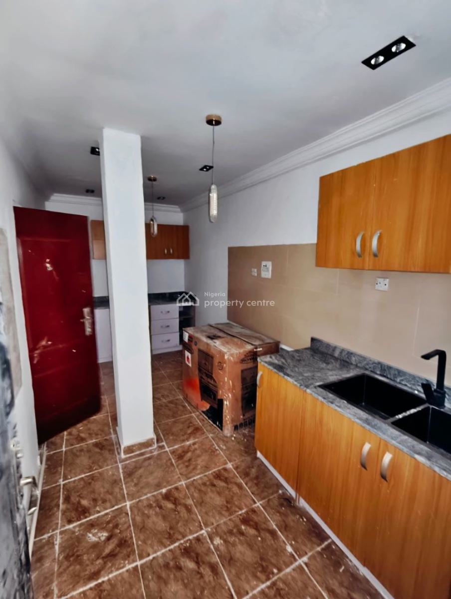 Beautifully Designed 3 Bedroom Apartment Plus Solar & Inverter, Yaba, Lagos, Block of Flats for Sale