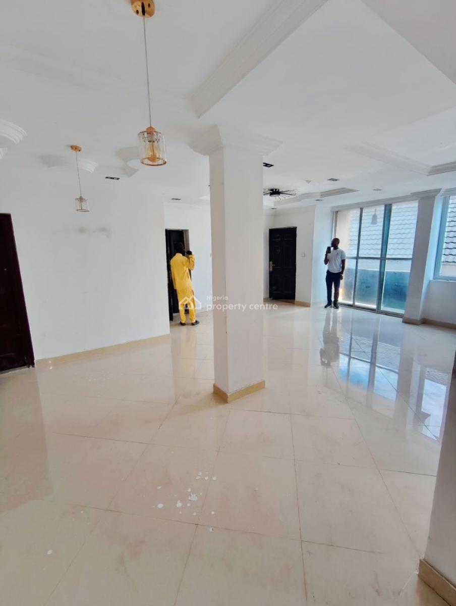 Beautifully Designed 3 Bedroom Apartment Plus Solar & Inverter, Yaba, Lagos, Block of Flats for Sale