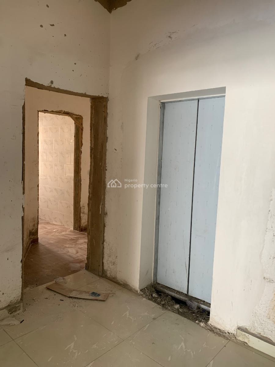 Commercial Newly Built 4-storey Building, Lekki Phase 1, Lekki, Lagos, Office Space for Sale