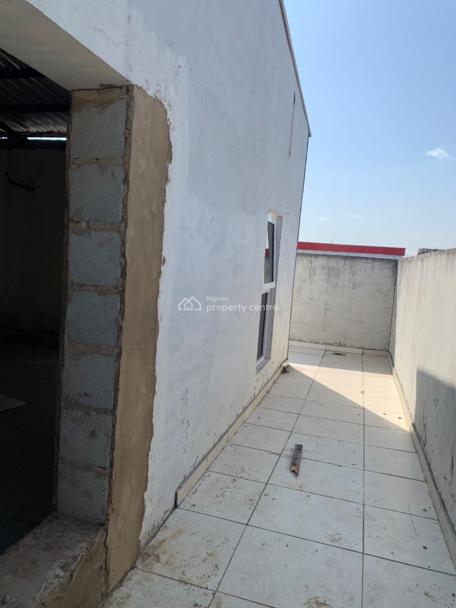 Commercial Newly Built 4-storey Building, Lekki Phase 1, Lekki, Lagos, Office Space for Sale