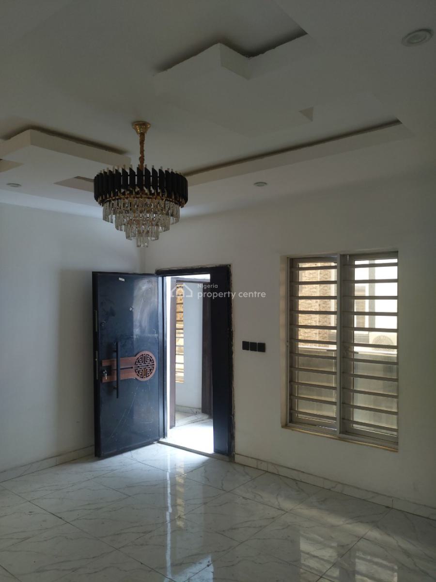 3 Bedrooms Flat, Ogba, Ikeja, Lagos, Flat / Apartment for Sale