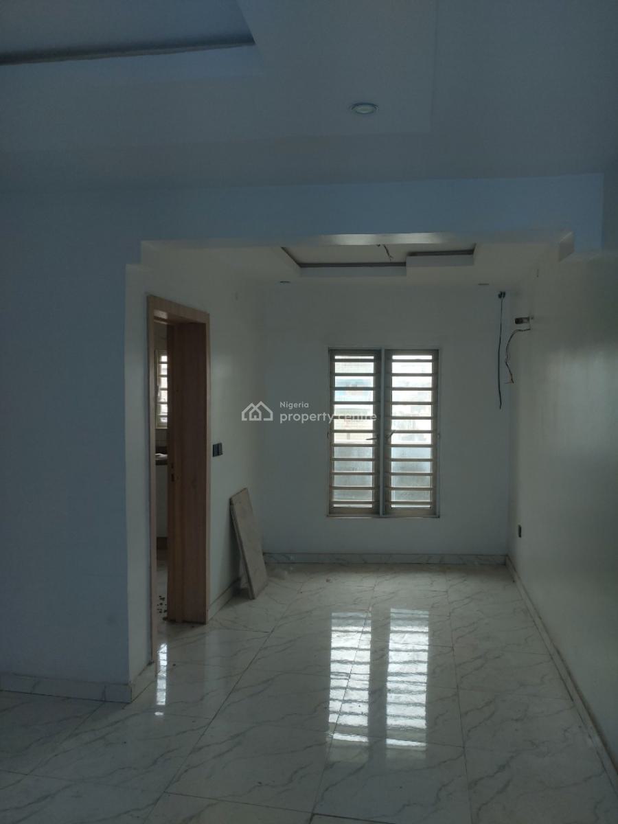 3 Bedrooms Flat, Ogba, Ikeja, Lagos, Flat / Apartment for Sale