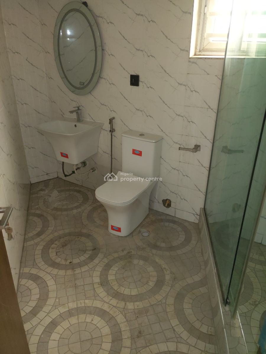 3 Bedrooms Flat, Ogba, Ikeja, Lagos, Flat / Apartment for Sale