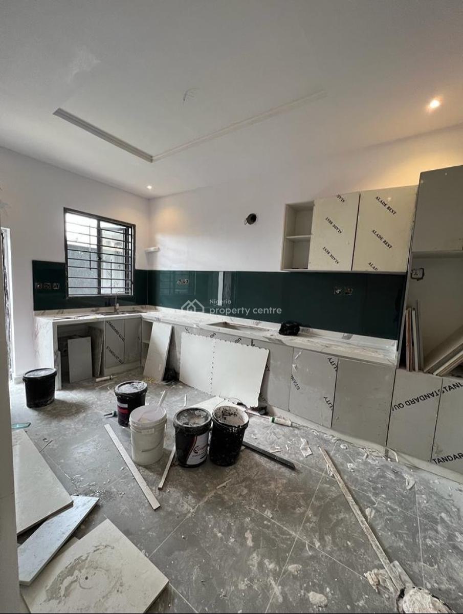 4 Bedroom Terraced Duplex in a Serviced Estate, Bankole Lukmon Estate, Ologolo, Lekki, Lagos, Terraced Duplex for Sale