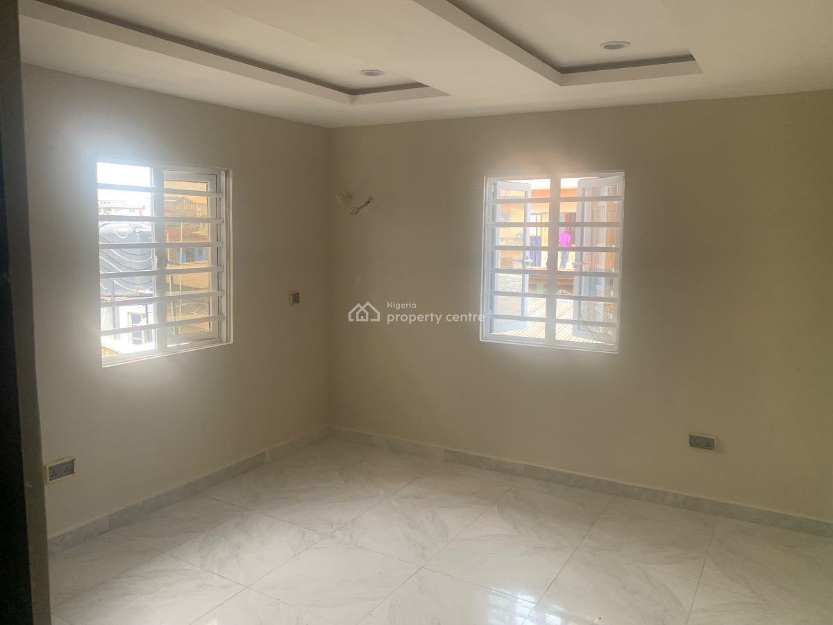 Newly Renovated 2 Bedroom Apartment, Kolawole Eboda Street, Alapere, Ketu, Lagos, Flat / Apartment for Rent