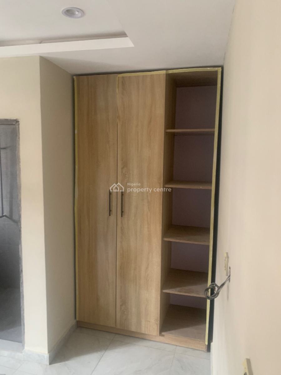 Newly Renovated 2 Bedroom Apartment, Kolawole Eboda Street, Alapere, Ketu, Lagos, Flat / Apartment for Rent