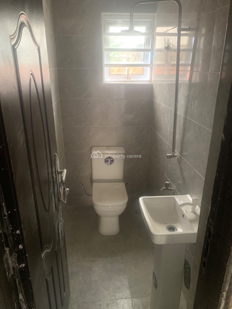 Newly Renovated 2 Bedroom Apartment, Kolawole Eboda Street, Alapere, Ketu, Lagos, Flat / Apartment for Rent